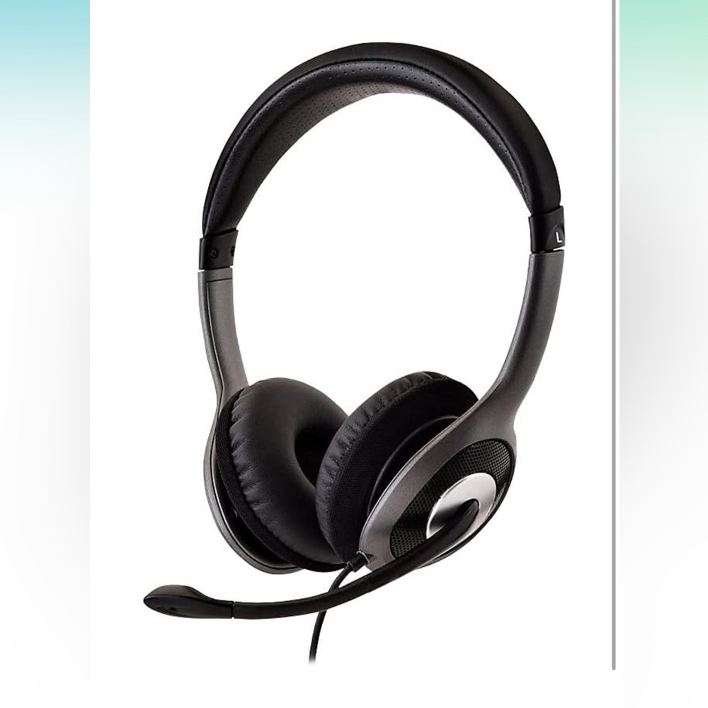 V7 Deluxe Stereo Headphones with Volume Control